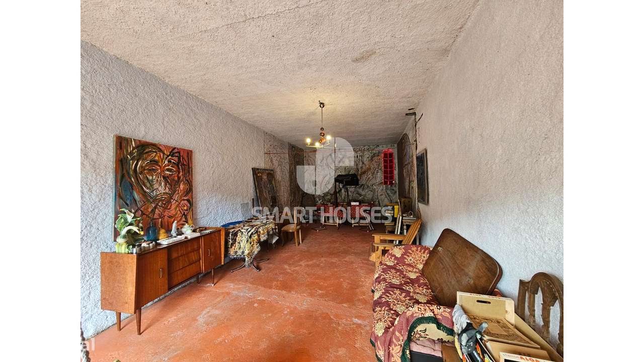 Moradia T3+1 em Avô c/ terreno-36