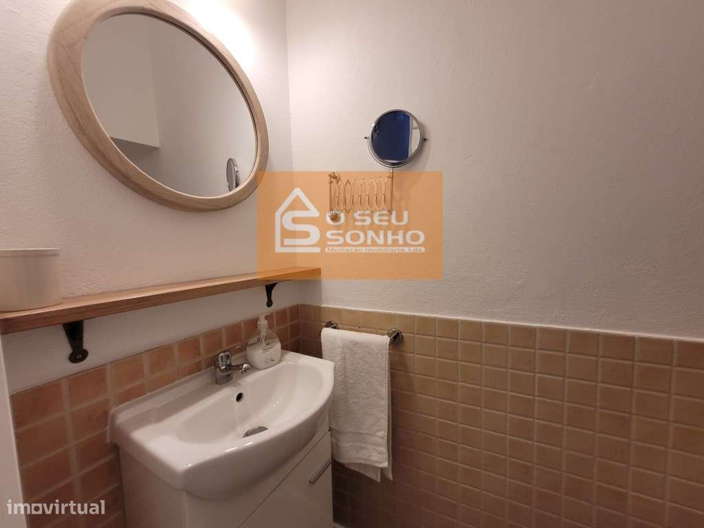 Moradia Térrea Tradicional com Terraço no Centro Histórico de São B...-16