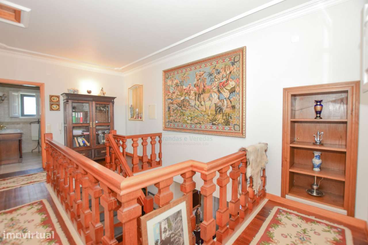 Moradia T3+2 com jardim e logradouro em Quinta da Silvã - Torres Novas-46