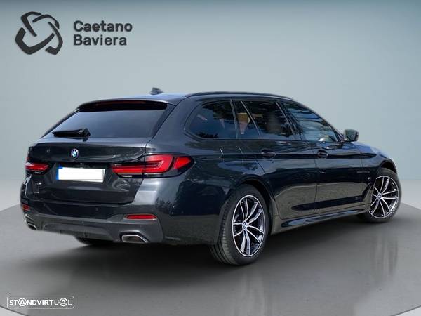 BMW 530 e Pack M - 2