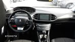 Peugeot 308 SW PureTech 110 Stop & Start Allure - 16