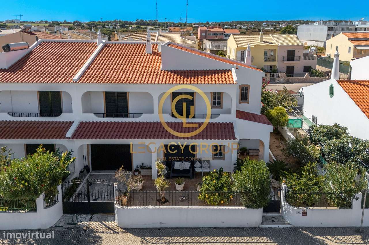 Oportunidade! Moradia T4 com Jardim e Excelente Localização em Faro - Grande imagem: 4/60