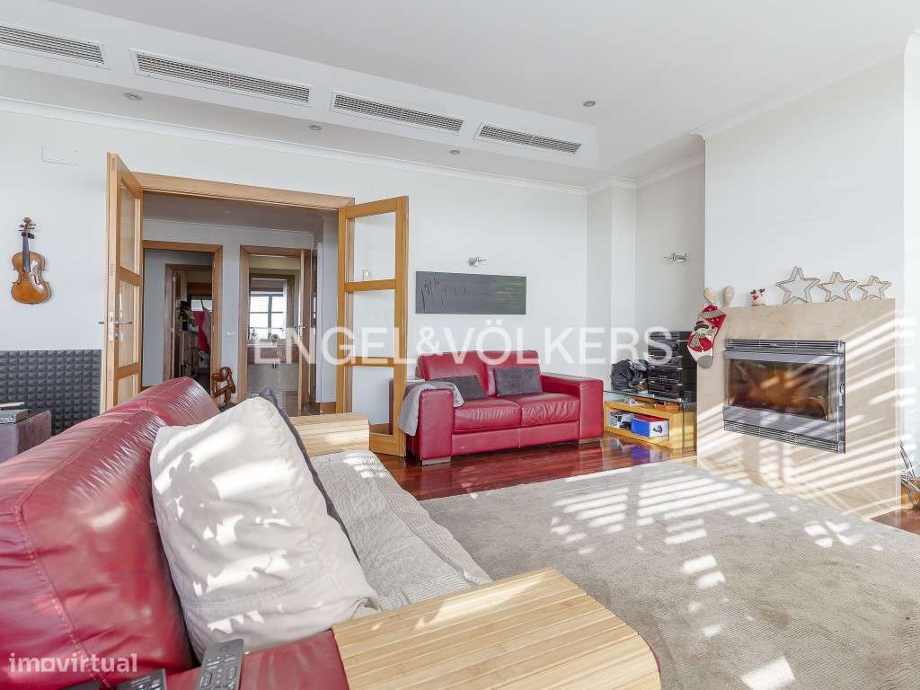 Exclusivo T2 com Piscina Privativa no Parque das Nações - Grande imagem: 5/38