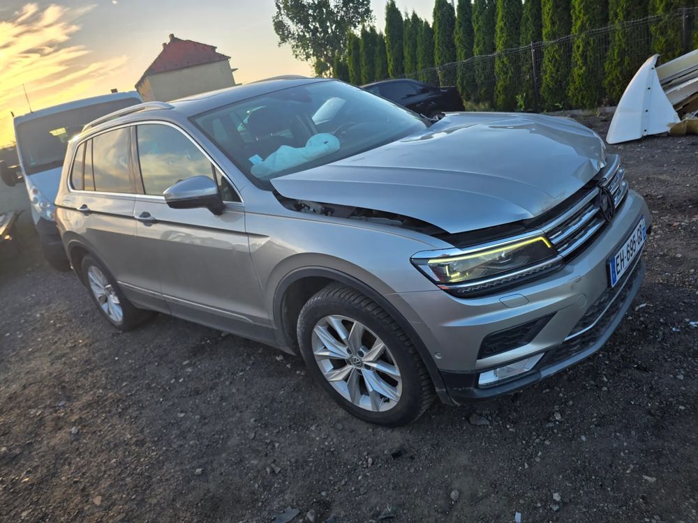 Volkswagen Tiguan II 2.0 TDI BMT SCR 4Mot Highline DSG 2016