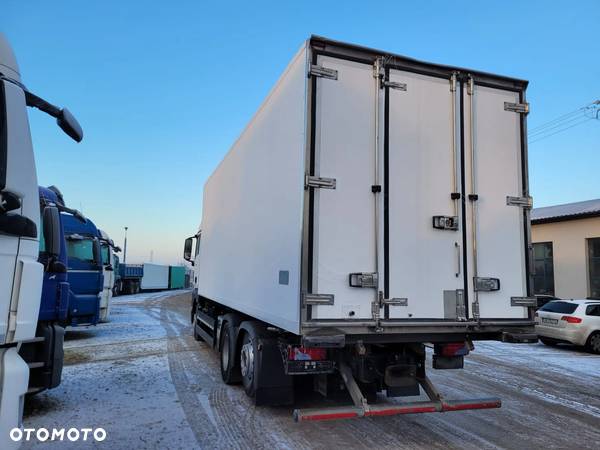 MAN TGX 26 460 Izoterma chłodnia bez agregatu - 16