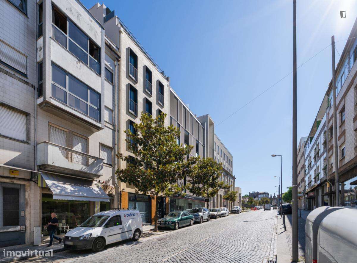 Apartamento com 2 quartos - localizado em Sé de Braga e São Lázaro... - Grande imagem: 4/6