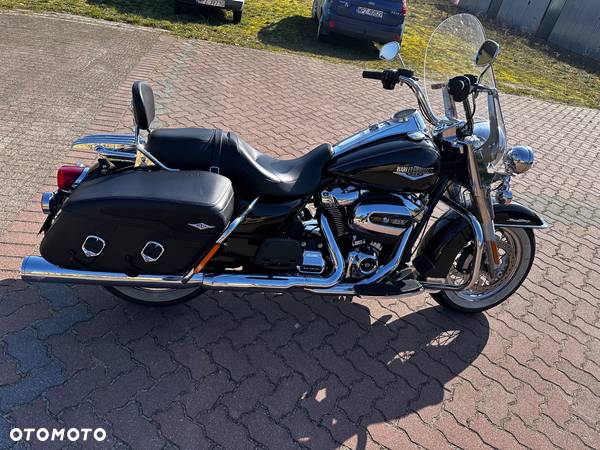 Harley-Davidson Touring Road King - 1