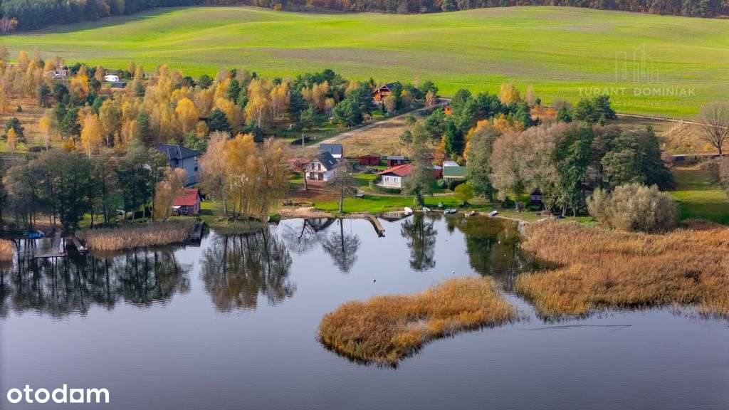 Malowniczo położona działka - jezioro Lubie-13