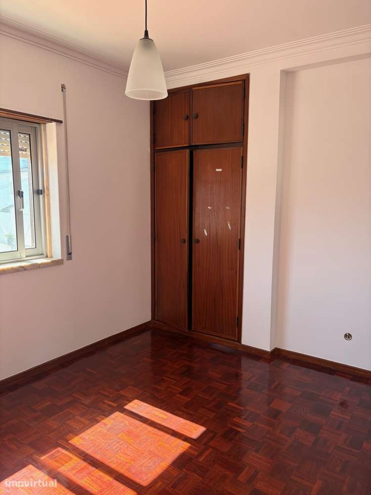 Moradia geminada com garagem Bro Além das Vinhas 595.000€-7