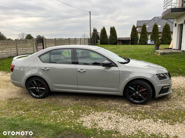 Skoda Octavia 2.0 TSI RS 230 - 40