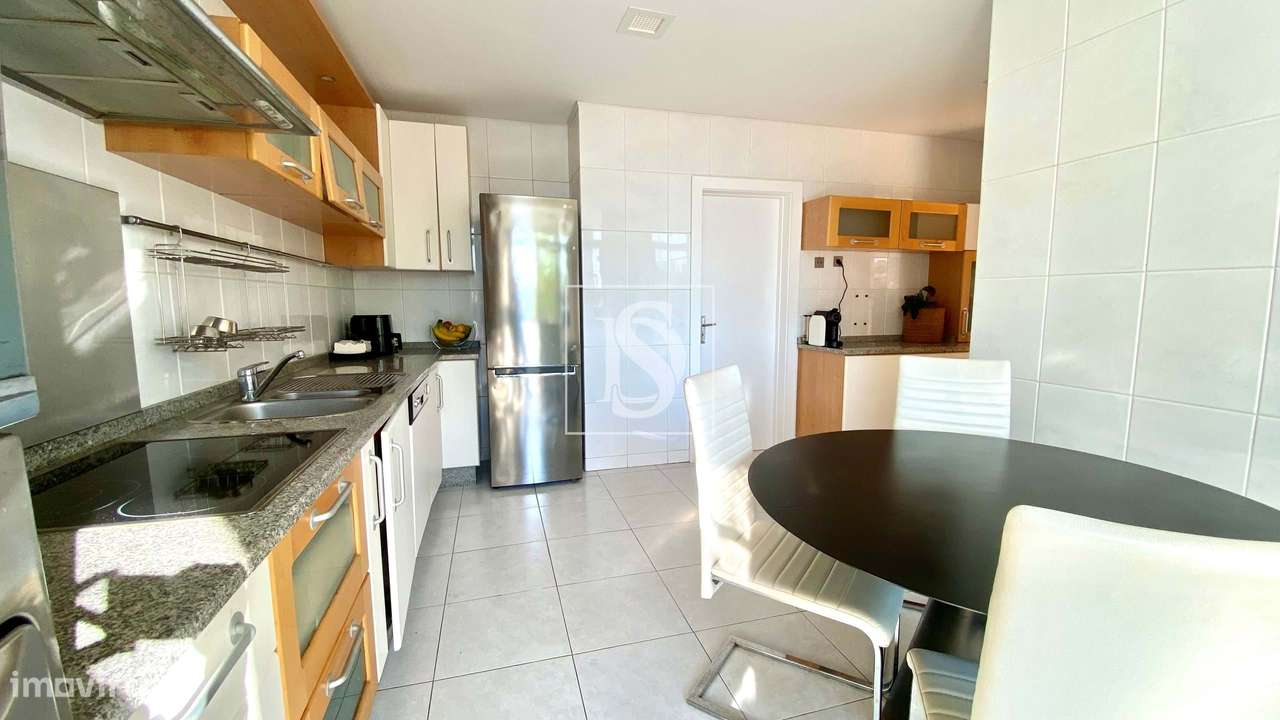 T3 com 170m² | Terraço Privativo de 200m² | Renovado | Santo Tirso-5