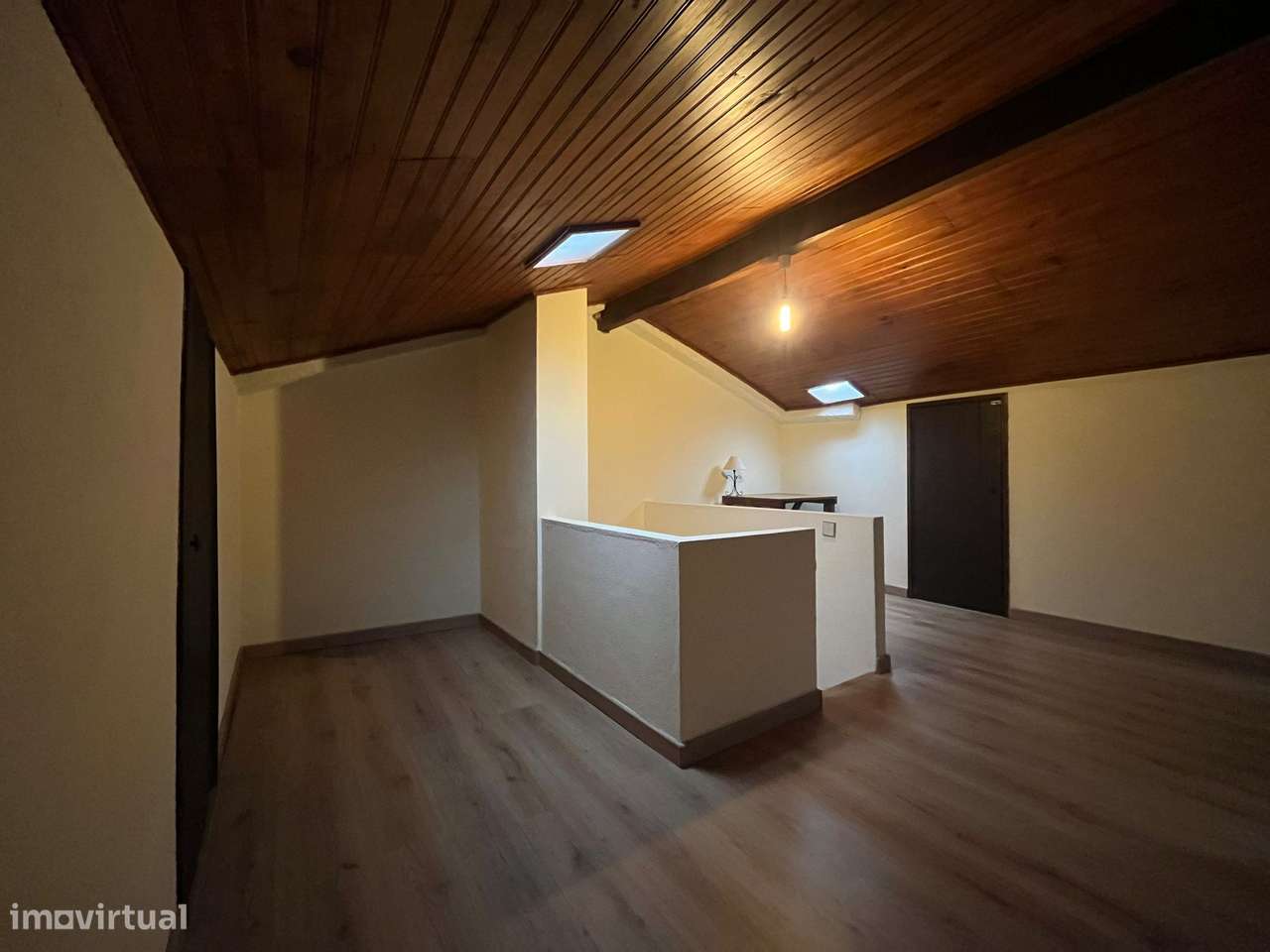 Excelente T2 com Sótão localizado perto do centro de Gondomar-27