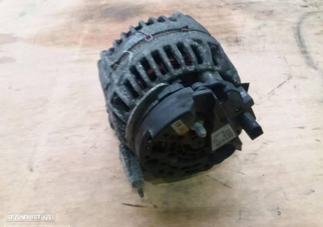 Alternador Volkswagen Golf 5 1.9 TDi 2008 - 2