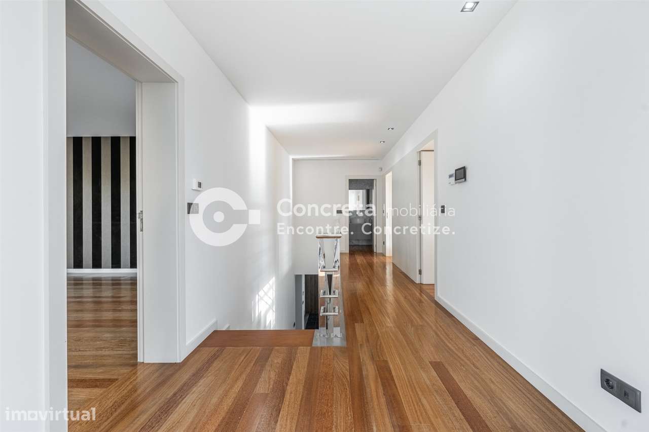 Moradia T3 com piscina interior em Tamel S. Veríssimo, Barcelos-16