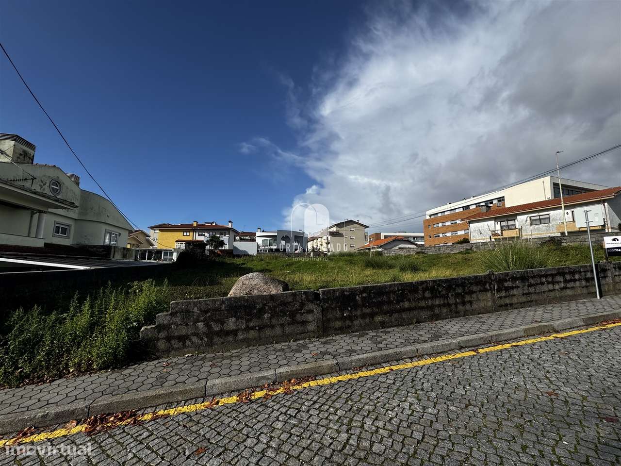 Oportunidade Única em Perosinho — Lote para Construção de Moradia Gemi - Grande imagem: 4/7