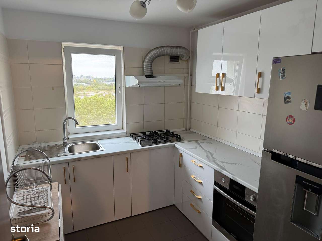 3 Camere Renovat Ten Blocks Militari Pacii-0