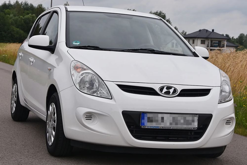 Hyundai i20 I (2008-2014) 1.25 Style 2012