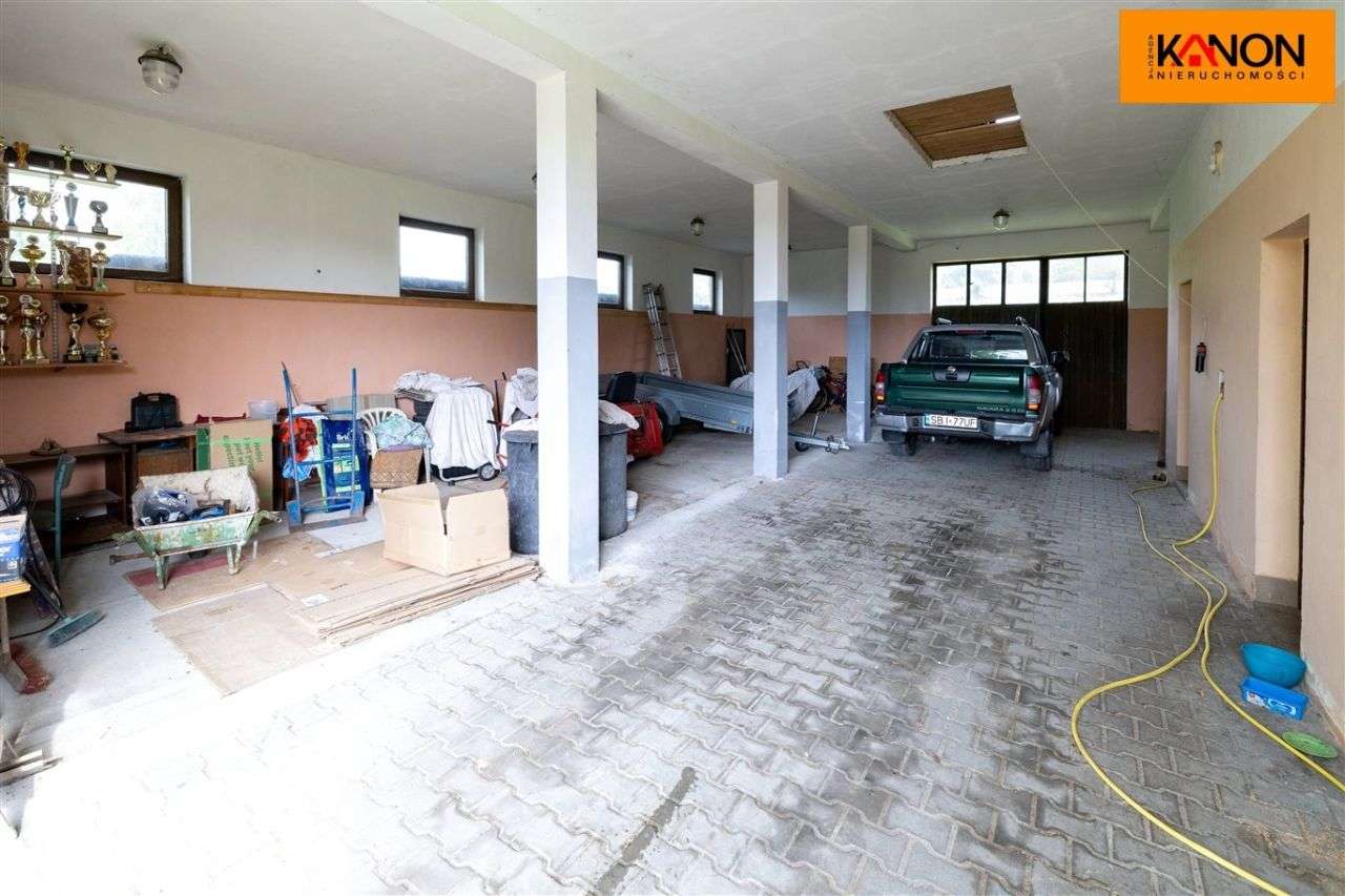 Dom, 301,20 m², Kozy-14