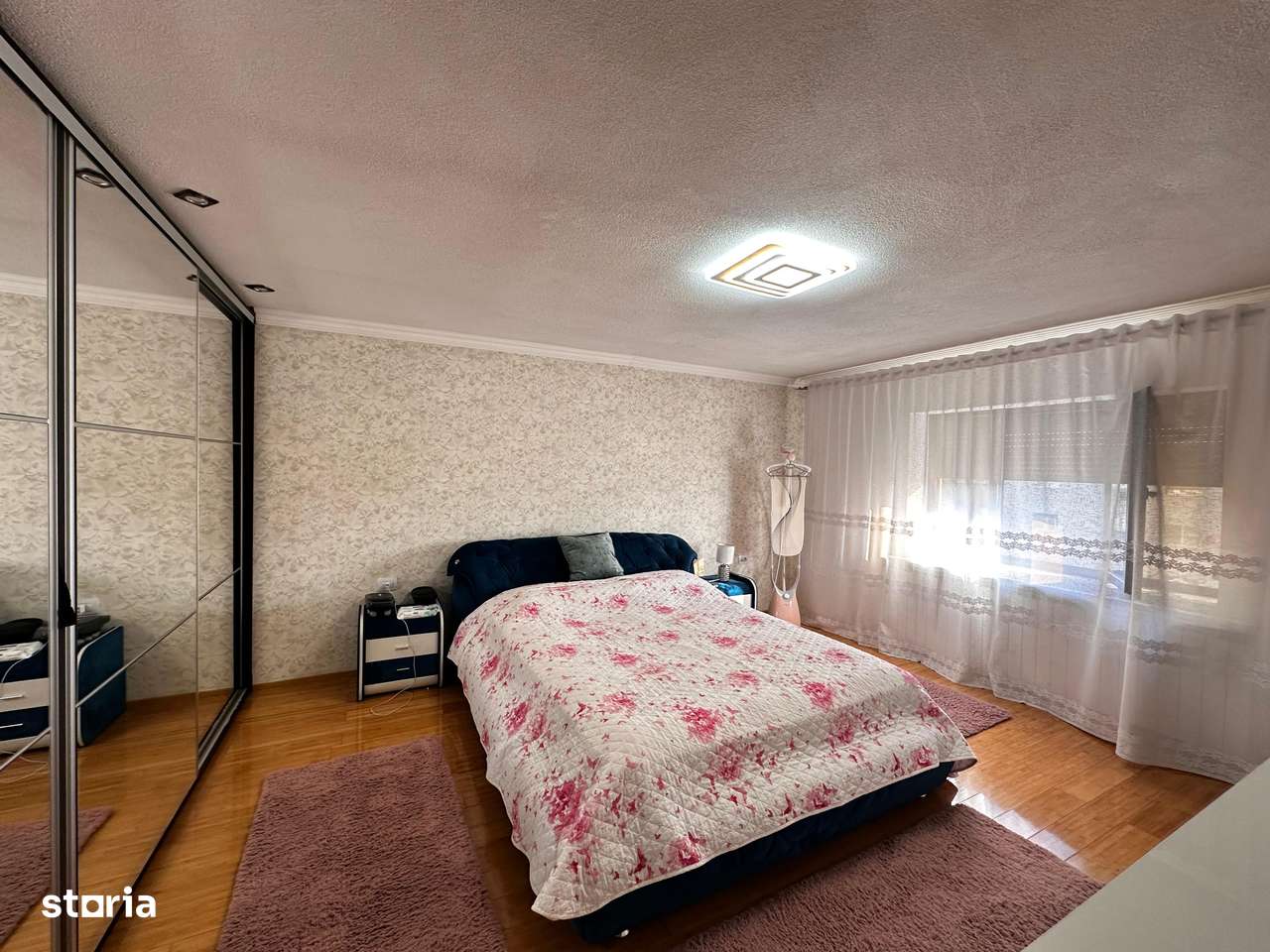 Apartament 2 camere transformat in 3- str. Nae Leonard-4