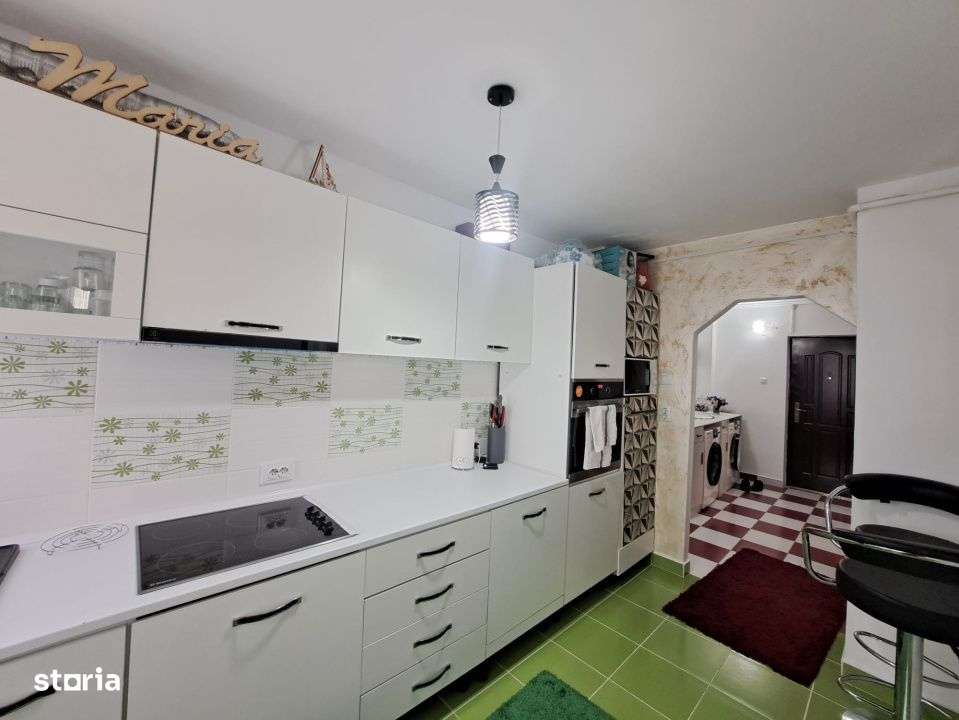 Apartament 3 camere decomandat in Marghita - Imagine principală: 5/13