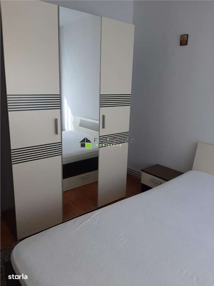 De vanzare apartament cu 2 camere decomandate in Racadau-3