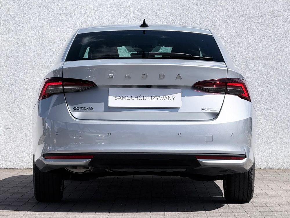 Skoda Octavia 1.5 TSI MHEV Selection DSG 2024 — zdjęcie 4