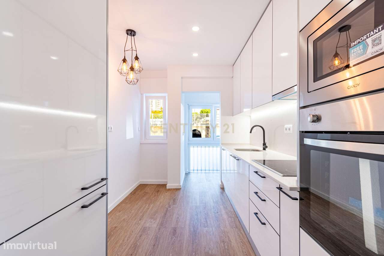 T1 Novo - Pronta para estrear - R/C Alto - Grande imagem: 4/26