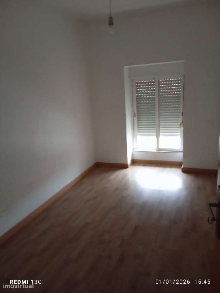 Moradia com logradouro T4 em Mafamude ( Corte Inglês) - Grande imagem: 5/12