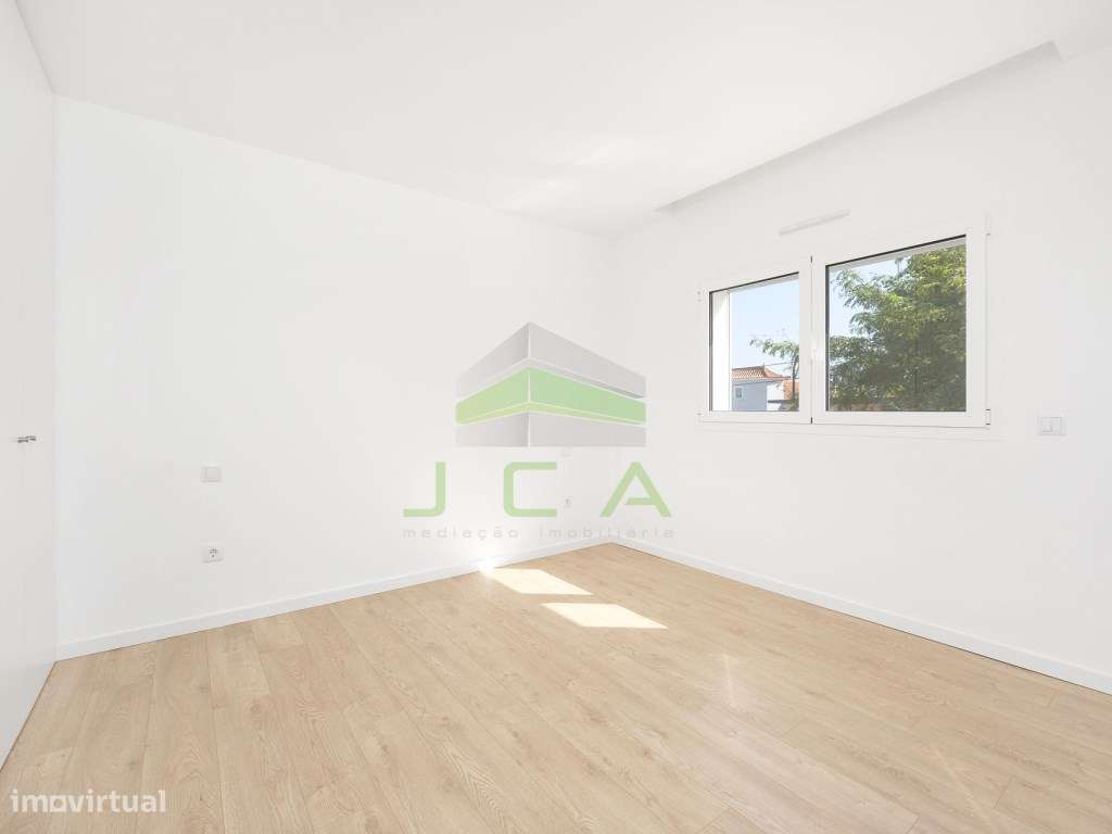 Apartamento T2 semi-novo-10