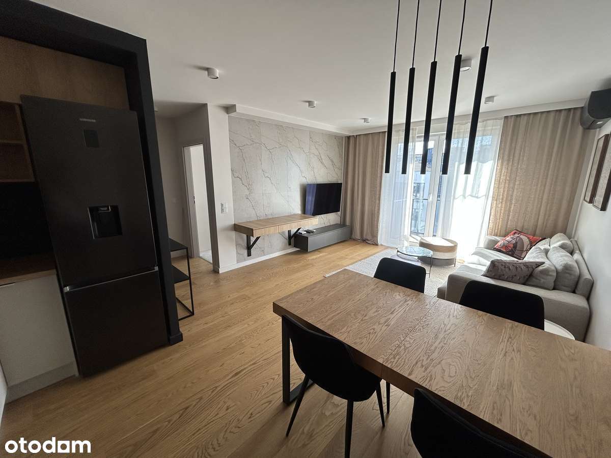 2 - pokojowe mieszkanie ze strychem + miejsce postojowe, Partynice - Pełny obrazek: 3/10