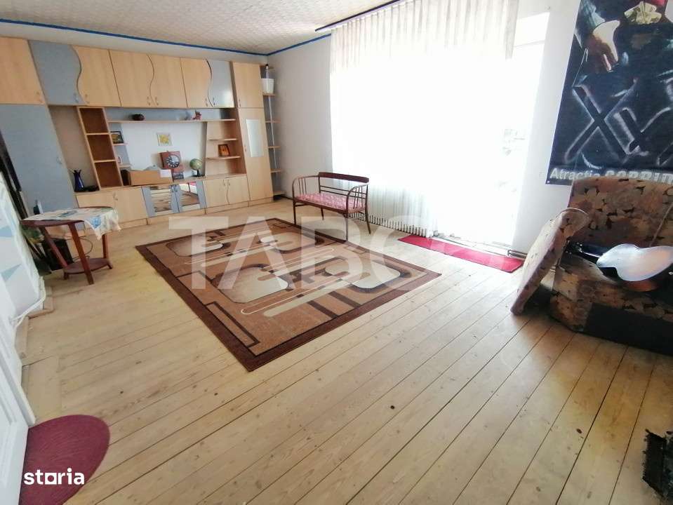 Casa in zona Centrala din Sibiu cu 6 camere garaj pivnita teren 585 mp - Imagine principală: 4/19