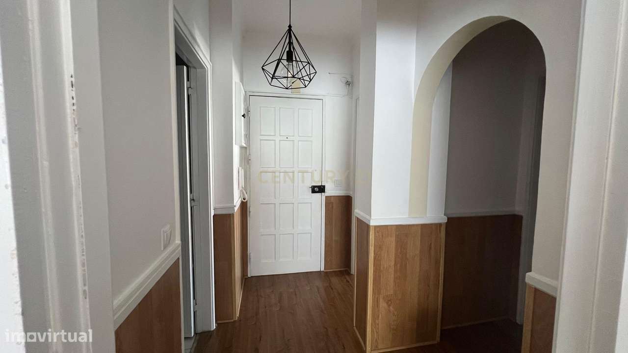 Apartamento T2 no coração de Mem Martins, Sintra - Excelente Oportunid - Grande imagem: 3/23