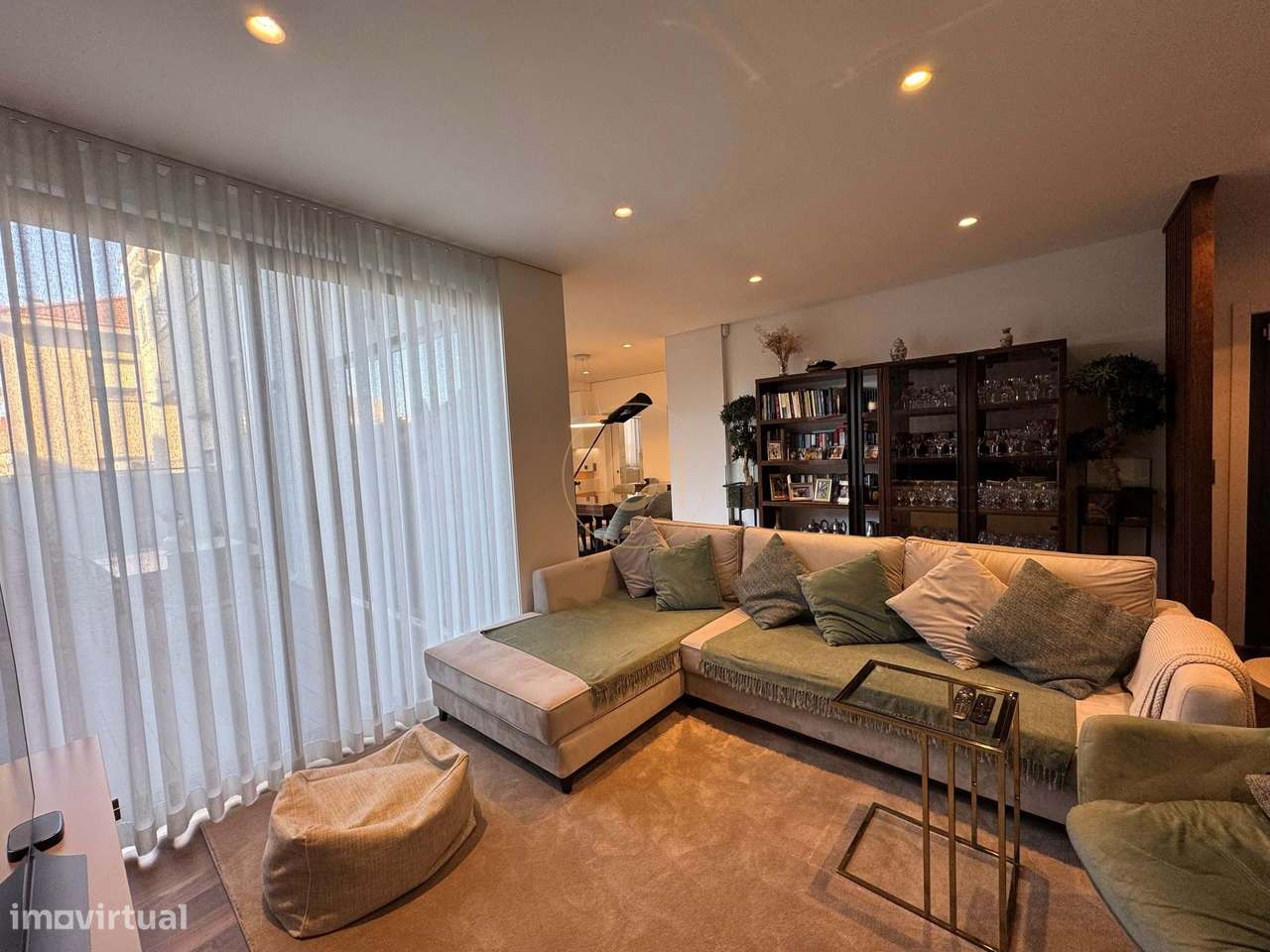 Moradia T3 para venda com logradouro em Lordelo do Ouro - Grande imagem: 5/34