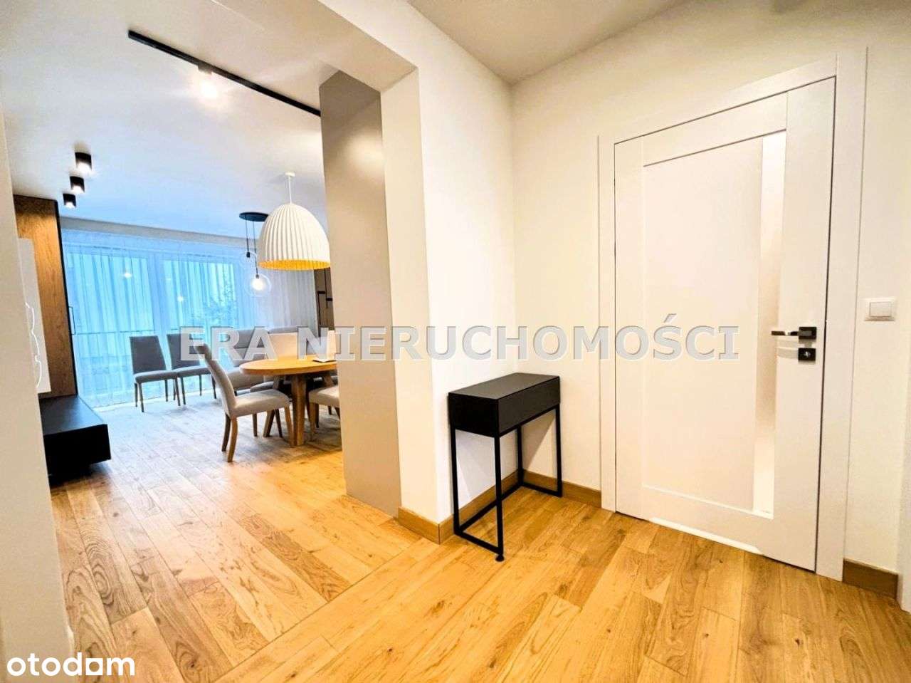 Prestiż, komfort, wysoki standard, 3 pok, winda Eh-17