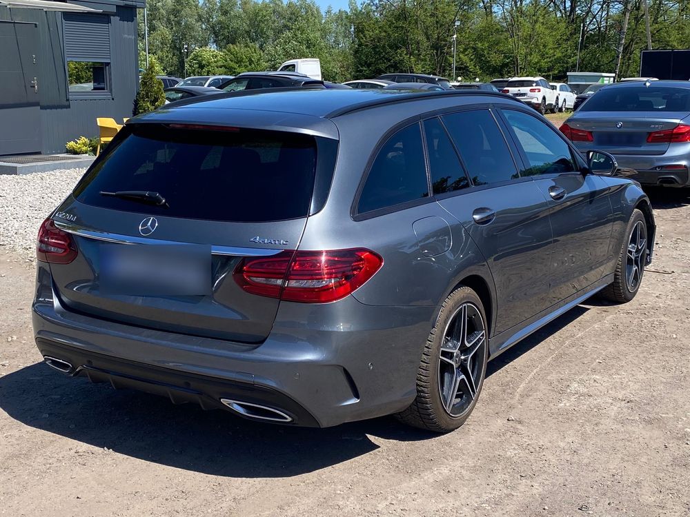 Mercedes-Benz C W205 220 d 4MATIC 9G-TRONIC 2018