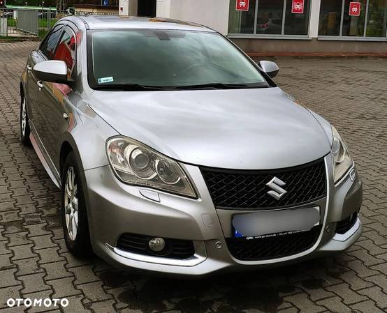 Suzuki Kizashi 2.4 Sport - 2