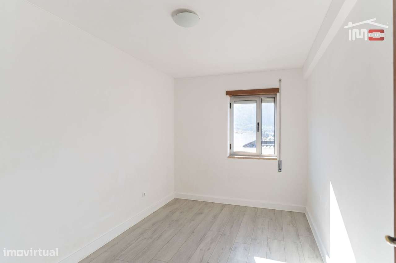 T3 Em Minde, Remodelado muito soalheiro e sossegad-11