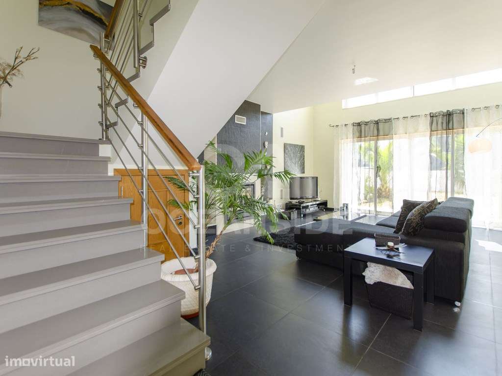 Moradia Contemporânea em Alcabideche-10