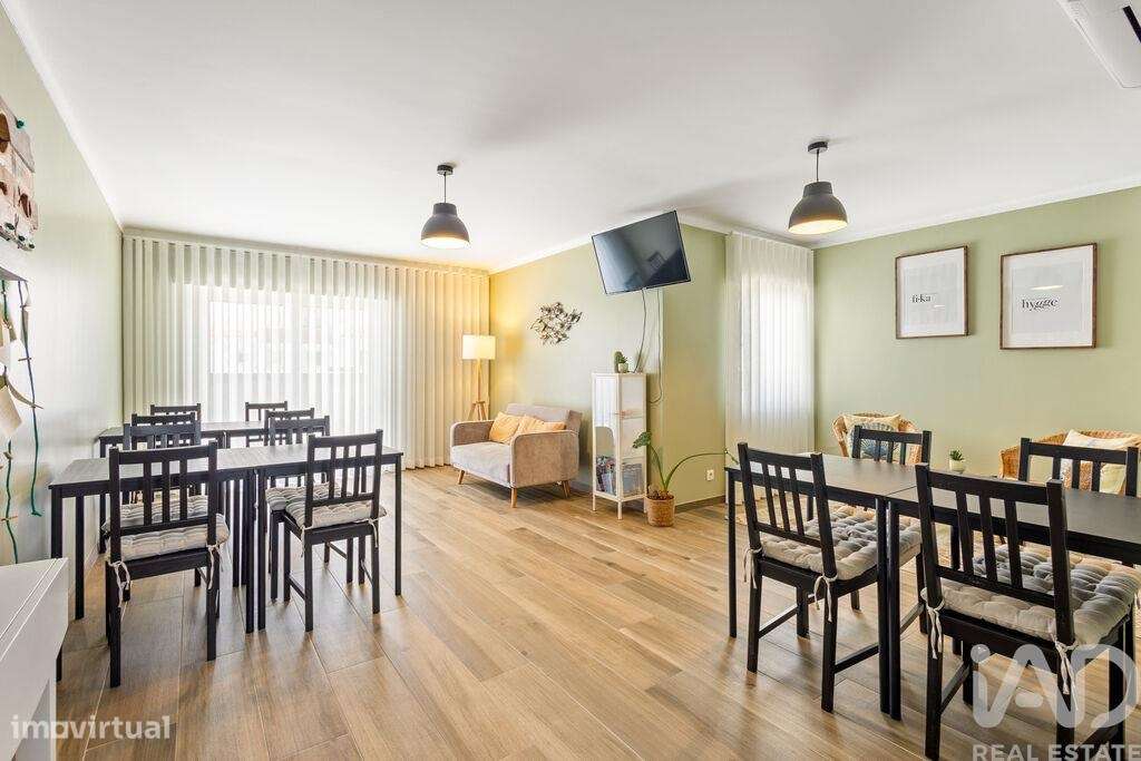 Casa / Villa T6 em Nazaré de 280,00 m2 - Grande imagem: 2/30