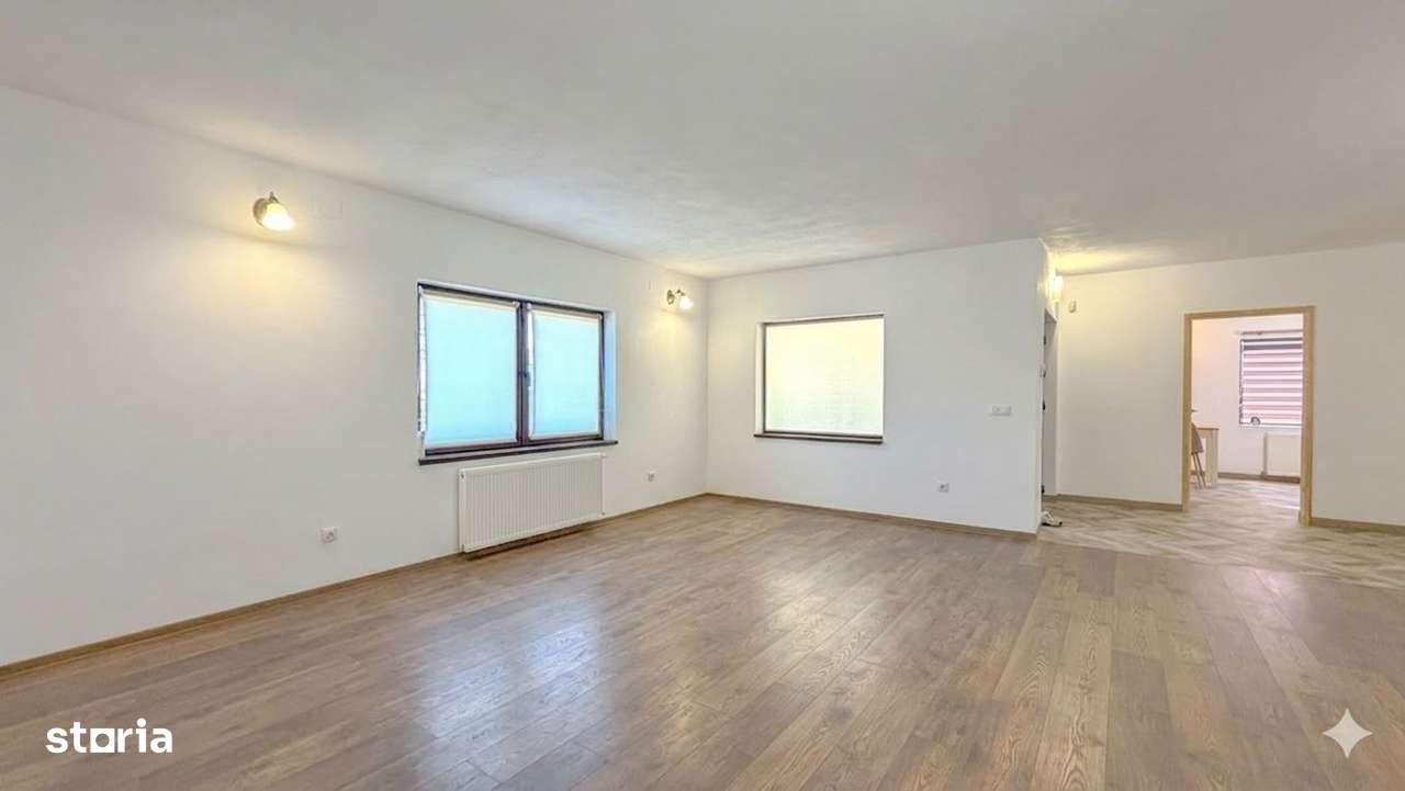 Casă spațioasă cu teren generos de 1200 mp Zonă de case noi-Tărlungeni-18