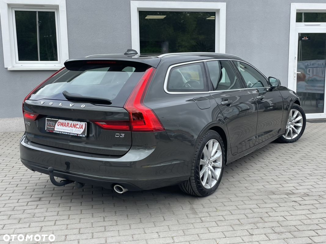 Volvo V90 D3 Momentum - 3