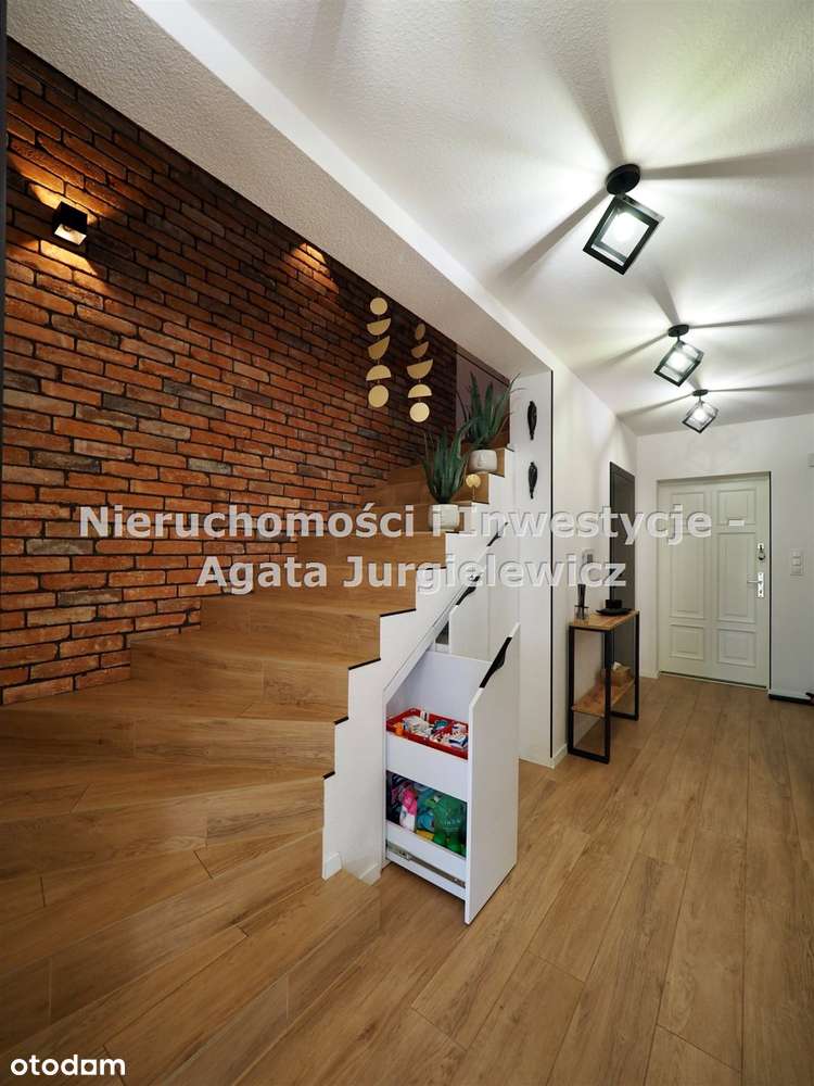 Bliźniak 4 pokoje, garaż; Zamknięte osiedle!-9