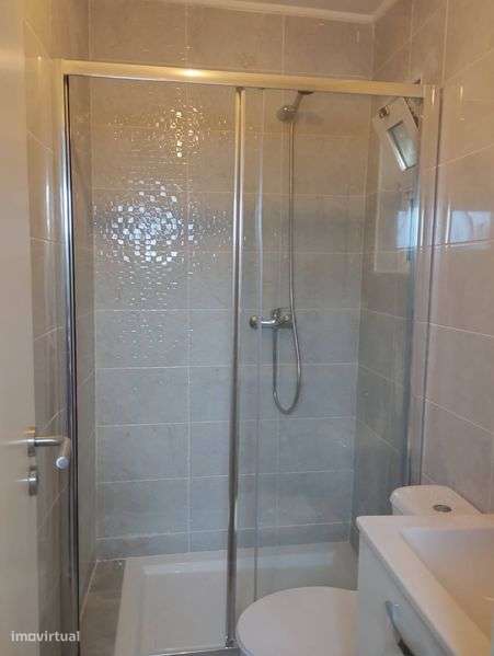 Alugo T1 na Póvoa de santa iria - Grande imagem: 4/8