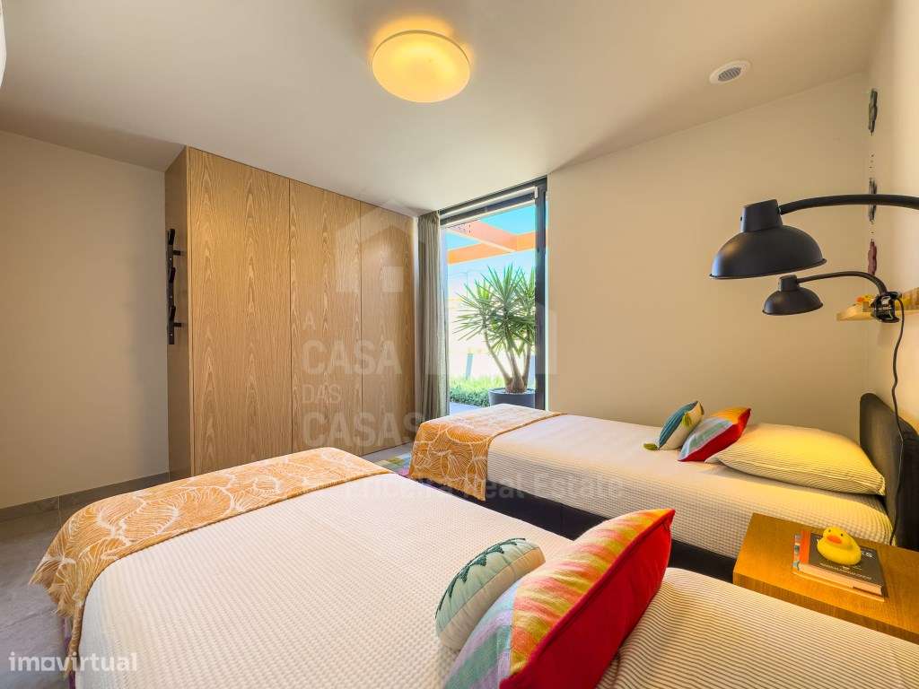 Vende Moradia T2 - Ericeira 3 Km, A Casa das Casas-22
