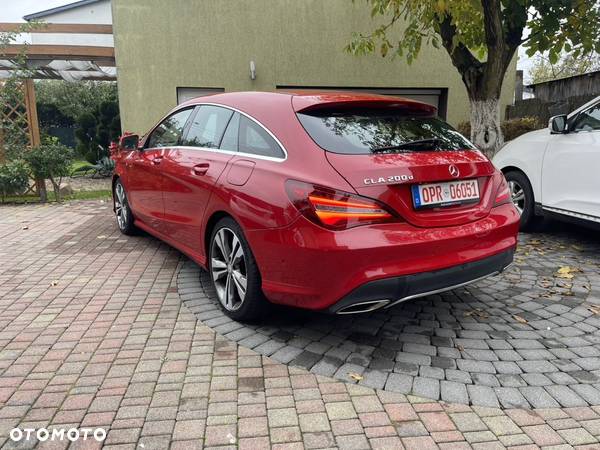 Mercedes-Benz CLA Shooting Brake 200 (CDI) d - 12