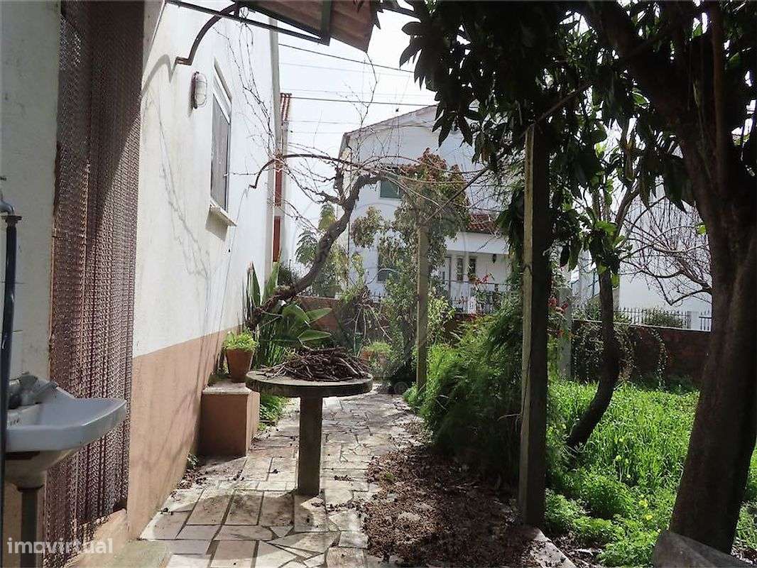 Moradia T2 para venda-25