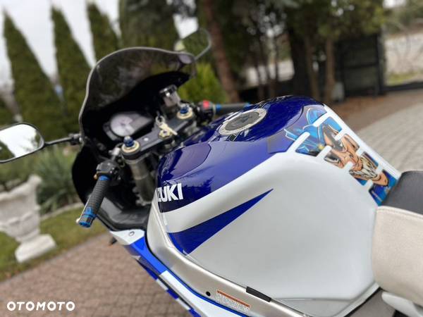 Suzuki GSX-R - 18