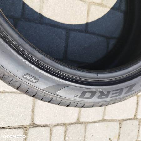 235/40/19 pirelli pzero tm hn - 4