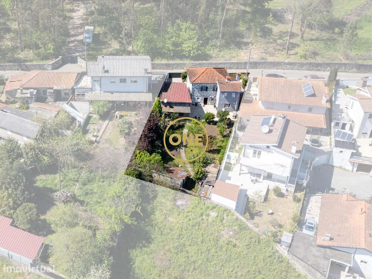 Moradia Bifamiliar em Delães - Grande imagem: 2/19