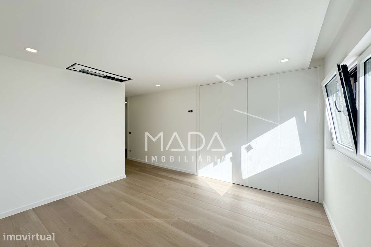 Moradia, 204 m², Lanhoso-21